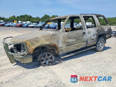 1995 CHEVROLET TAHOE K1500 1GNEK13K9SJ461947 - główne zdjęcie licytacji z USA - miniatura
