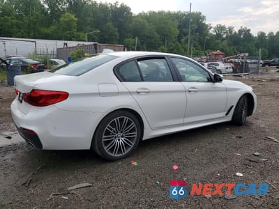 Trzecie zdjęcie samochodu z tyłu: 2019 BMW 530 I VIN:WBAJA5C56KWA57762 - miniatura