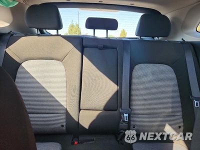 Zdjęcie 10 z 13 samochodu: 2022 HYUNDAI KONA SE VIN:KM8K22AB1NU878580 - miniatura