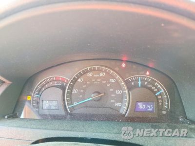 Zdjęcie 9 z 12 samochodu: 2012 TOYOTA CAMRY LE VIN:4T4BF1FKXCR167714 - miniatura