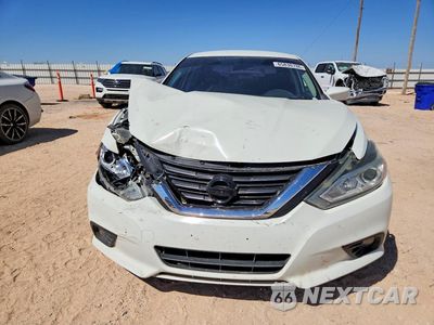 Piąte zdjęcie samochodu w środku: 2018 NISSAN ALTIMA 2.5 SV VIN:1N4AL3AP4JC174703 - miniatura