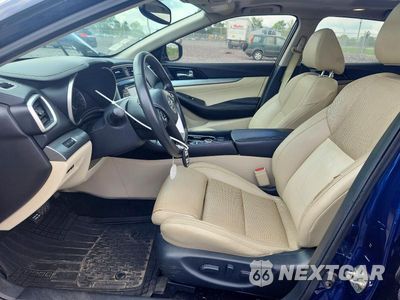 Zdjęcie 7 z 13 samochodu: 2016 NISSAN MAXIMA 3.5 SL VIN:1N4AA6AP5GC430542 - miniatura