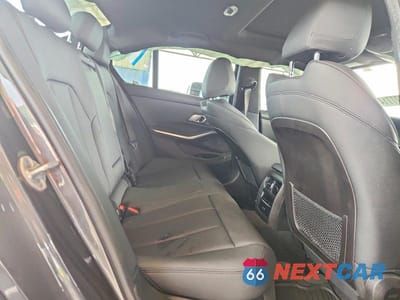 Zdjęcie 10 z 12 samochodu: 2021 BMW 330I VIN:3MW5R1J05M8B86336 - miniatura