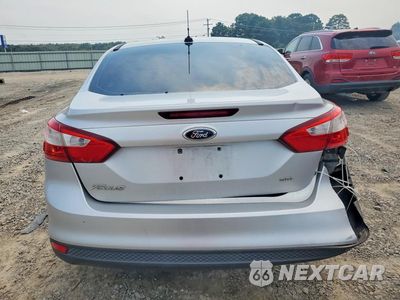 Zdjęcie 6 z 12 samochodu: 2012 FORD FOCUS SEL VIN:1FAHP3H27CL317014 - miniatura