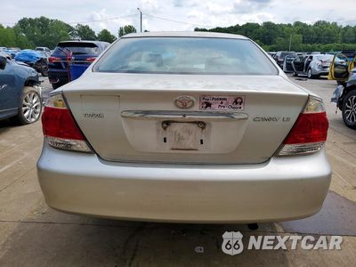 Zdjęcie 6 z 13 samochodu: 2005 TOYOTA CAMRY LE VIN:4T1BE32K75U957103 - miniatura