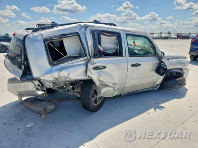 Trzecie zdjęcie samochodu z tyłu: 2009 JEEP PATRIOT SPORT VIN:1J8FT28B69D159591 - miniatura
