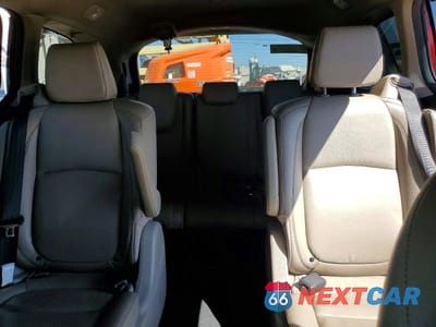 Zdjęcie 10 z 13 samochodu: 2022 HONDA ODYSSEY EXL VIN:5FNRL6H74NB046104 - miniatura
