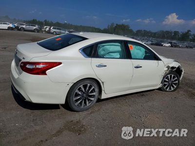Trzecie zdjęcie samochodu z tyłu: 2017 NISSAN ALTIMA 2.5 SV VIN:1N4AL3AP2HC193034 - miniatura