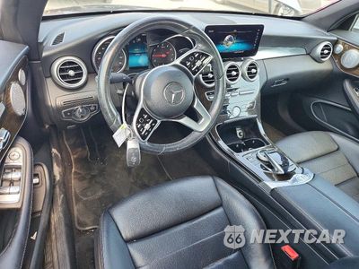 Zdjęcie 8 z 12 samochodu: 2019 MERCEDES-BENZ C 300 4MATIC VIN:WDDWK8EB4KF775937 - miniatura