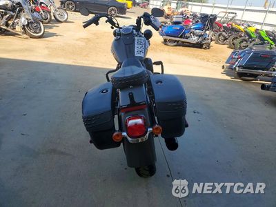 Czwarte zdjęcie samochodu z boku: 2018 HARLEY-DAVIDSON FLHC HERITAGE CLASSIC VIN:1HD1YAJ17JC024806 - miniatura