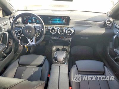 Zdjęcie 8 z 12 samochodu: 2021 MERCEDES-BENZ CLA 250 VIN:W1K5J4GB0MN190852 - miniatura
