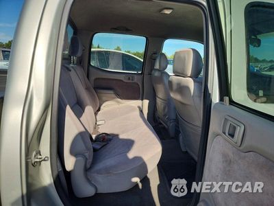 Zdjęcie 10 z 12 samochodu: 2001 TOYOTA TACOMA DOUBLE CAB PRERUNNER VIN:5TEGN92N91Z830393 - miniatura