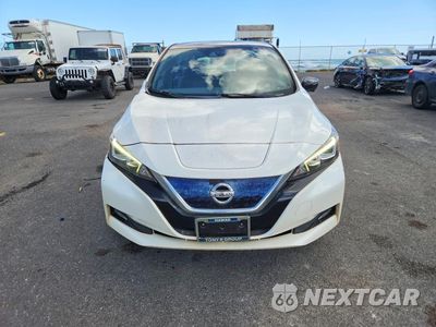 Piąte zdjęcie samochodu w środku: 2018 NISSAN LEAF S VIN:1N4AZ1CP7JC316686 - miniatura