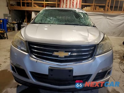 Piąte zdjęcie samochodu w środku: 2016 CHEVROLET TRAVERSE LT VIN:1GNKVGKD3GJ184963 - miniatura