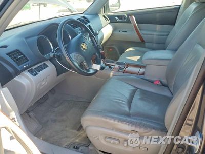 Zdjęcie 7 z 14 samochodu: 2009 TOYOTA HIGHLANDER LIMITED VIN:JTEES42A392122717 - miniatura