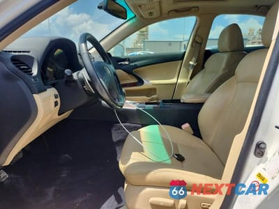 Zdjęcie 7 z 13 samochodu: 2007 LEXUS IS 350 VIN:JTHBE262272007785 - miniatura