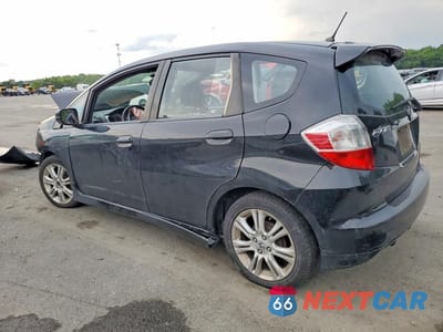 Drugie zdjęcie samochodu z przodu: 2011 HONDA FIT SPORT VIN:JHMGE8H59BC002084 - miniatura