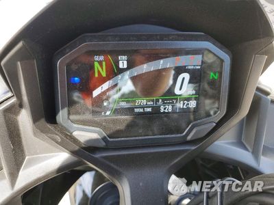 Zdjęcie 7 z 9 samochodu: 2025 KAWASAKI EX650 R VIN:ML5EXER13SDAE6372 - miniatura