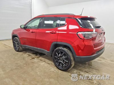 Drugie zdjęcie samochodu z przodu: 2026 JEEP COMPASS LATITUDE VIN:3C4NJDBN5TT161390 - miniatura