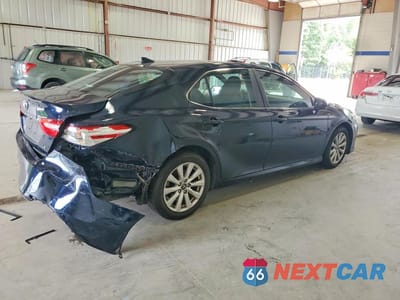 Trzecie zdjęcie samochodu z tyłu: 2019 TOYOTA CAMRY LE VIN:4T1B11HK0KU851689 - miniatura