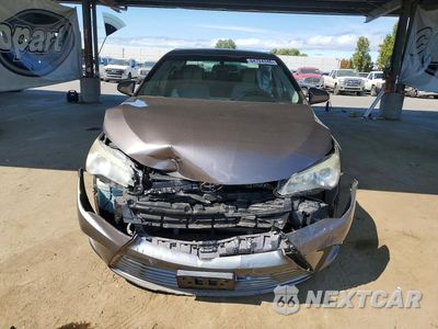 Piąte zdjęcie samochodu w środku: 2017 TOYOTA CAMRY LE VIN:4T1BF1FK5HU741895 - miniatura
