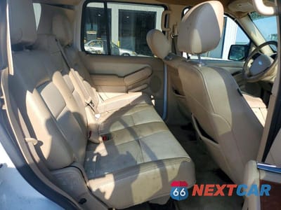 Zdjęcie 11 z 13 samochodu: 2006 FORD EXPLORER EDDIE BAUER VIN:1FMEU64E26ZA16221 - miniatura