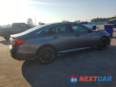 Trzecie zdjęcie samochodu z tyłu: 2018 HONDA ACCORD HYBRID VIN:1HGCV3F19JA007543 - miniatura