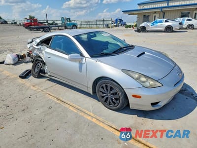 Czwarte zdjęcie samochodu z boku: 2003 TOYOTA CELICA GT VIN:JTDDR32TX30146572 - miniatura