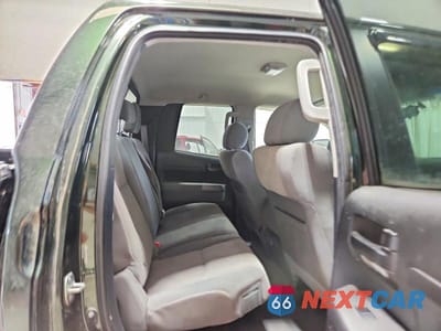 Zdjęcie 10 z 12 samochodu: 2010 TOYOTA TUNDRA DOUBLE CAB SR5 VIN:5TFUY5F14AX098739 - miniatura