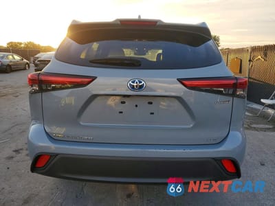 Zdjęcie 6 z 13 samochodu: 2022 TOYOTA HIGHLANDER HYBRID BRONZE EDITION VIN:5TDAARAH2NS514429 - miniatura