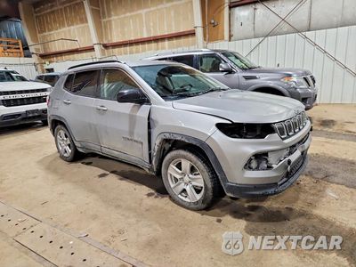 Czwarte zdjęcie samochodu z boku: 2022 JEEP COMPASS LATITUDE VIN:3C4NJCBB0NT187804 - miniatura