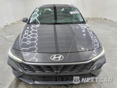 Piąte zdjęcie samochodu w środku: 2024 HYUNDAI ELANTRA SE VIN:KMHLL4DG1RU694850 - miniatura