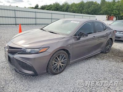 2022 TOYOTA CAMRY SE 4T1G11AK1NU627738 - główne zdjęcie licytacji z USA - miniatura
