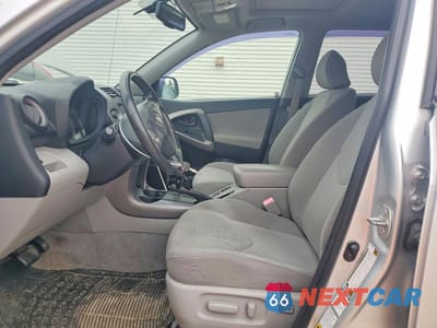 Zdjęcie 7 z 13 samochodu: 2006 TOYOTA RAV4 LIMITED VIN:JTMBD31V966005986 - miniatura