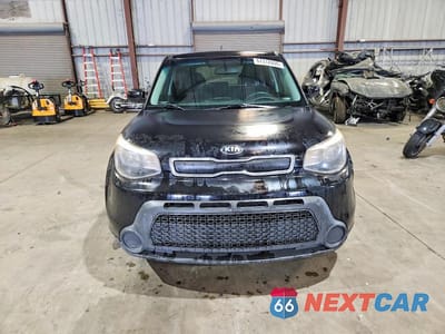 Piąte zdjęcie samochodu w środku: 2016 KIA SOUL BASE VIN:KNDJN2A29G7303197 - miniatura