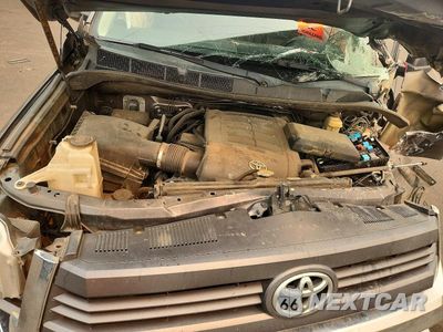 Zdjęcie 11 z 12 samochodu: 2015 TOYOTA TUNDRA SR5 VIN:5TFUY5F11FX443832 - miniatura
