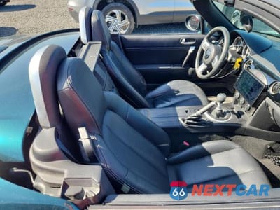Zdjęcie 10 z 12 samochodu: 2008 MAZDA MX-5 MIATA VIN:JM1NC26F380145856 - miniatura