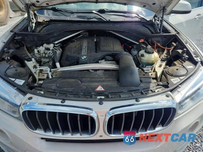 Zdjęcie 11 z 12 samochodu: 2016 BMW X5 SDRIVE35I VIN:5UXKR2C52G0R69941 - miniatura