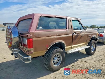Trzecie zdjęcie samochodu z tyłu: 1989 FORD BRONCO U100 VIN:1FMEU15N4KLA82395 - miniatura
