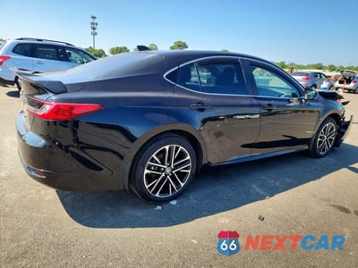 Trzecie zdjęcie samochodu z tyłu: 2025 TOYOTA CAMRY XLE VIN:4T1DBADK0SU030622 - miniatura