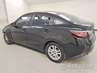 Drugie zdjęcie samochodu z przodu: 2017 TOYOTA YARIS IA BASE VIN:3MYDLBYV0HY176456 - miniatura