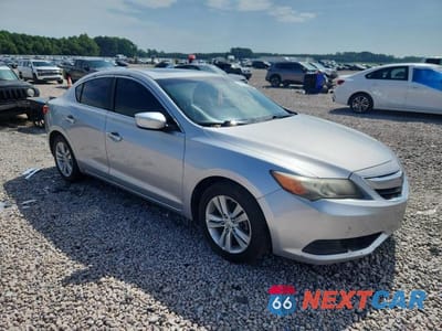 Czwarte zdjęcie samochodu z boku: 2013 ACURA ILX 20 VIN:19VDE1F33DE002325 - miniatura