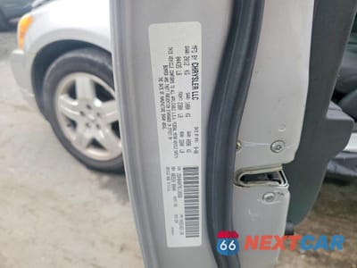 Zdjęcie 12 z 12 samochodu: 2009 DODGE CALIBER SXT VIN:1B3HB48A79D136568 - miniatura