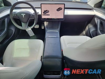 Zdjęcie 8 z 12 samochodu: 2023 TESLA MODEL 3 VIN:5YJ3E1EC7PF619200 - miniatura