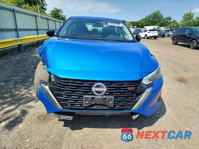 Piąte zdjęcie samochodu w środku: 2024 NISSAN SENTRA SR VIN:3N1AB8DV9RY274967 - miniatura