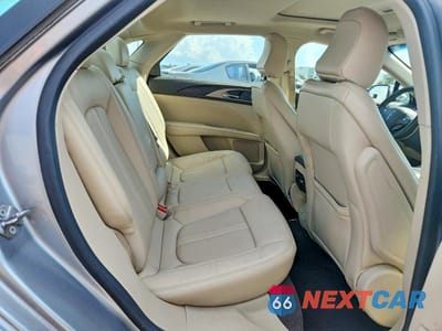 Zdjęcie 10 z 12 samochodu: 2020 LINCOLN MKZ RESERVE VIN:3LN6L5LU9LR608659 - miniatura