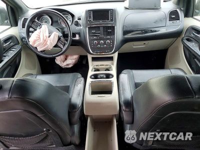 Zdjęcie 8 z 14 samochodu: 2017 DODGE GRAND CARAVAN SXT MAROON VIN:2C4RDGCG9HR807468 - miniatura