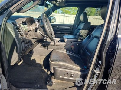 Zdjęcie 7 z 12 samochodu: 2021 RAM 1500 LIMITED VIN:1C6SRFHM0MN799707 - miniatura