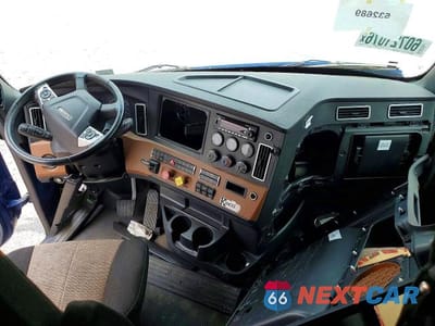 Zdjęcie 8 z 11 samochodu: 2024 FREIGHTLINER CASCADIA VIN:3AKJHHDR8RSVB0685 - miniatura