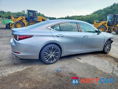 Trzecie zdjęcie samochodu z tyłu: 2025 LEXUS ES 350 BASE VIN:58ADZ1B16SU212565 - miniatura